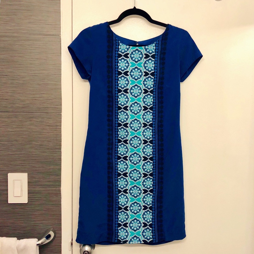 55% OFF BR - Blue Shift Dress w/ Flowers
